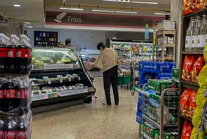 La inflación de Brasil alcanzó un 1.62% en marzo -el mayor nivel para el mes en casi tres décadas- y acumuló un 11.30 % en los últimos doce meses. (ARCHIVO)