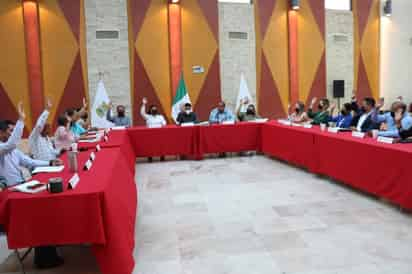 El Cabildo en pleno autorizó el nuevo reglamento interior.