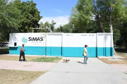 Sólo dos horas al día reciben agua los habitantes de la colonia residencial Los Ángeles, señalan que en el Simas no les contestan.