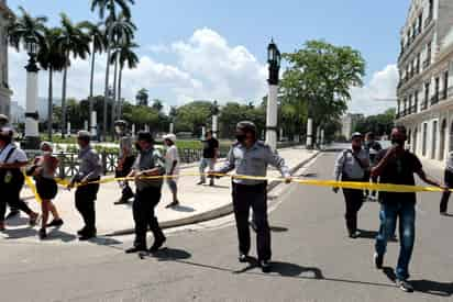 Investigaciones preliminares señalan que la explosión pudo haber sido ocasionada por una fuga de gas. (ARCHIVO)