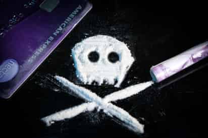 Un gran número de estos fallecimientos, cerca de dos tercios, están relacionados con el uso de opioides, como el fentanilo, según muestran los datos. (ARCHIVO)