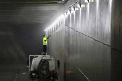 Realizaron limpeza en 46 pasos elevados y deprimidos de Saltillo.