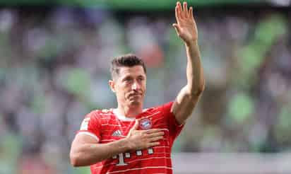 Lewandoski cerró este sábado la campaña liguera con su trigésimo quinto gol del curso. (EFE)