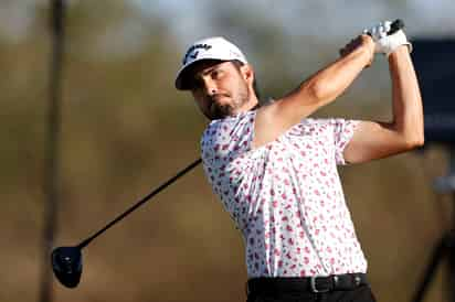 Abraham Ancer buscará tener buenas primeras dos rondas para librar el corte en el PGA Championship. (ARCHIVO)