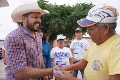 Nevarez es hijo del expresidente de Tlahualilo, del mismo nombre, quien también es panista. (CORTESÍA)