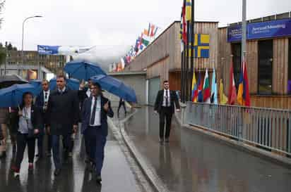 Los líderes europeos fueron unánimes en la necesidad de reforzar todavía más su posición ante Rusia, fortaleciendo su propia defensa, profundizando las sanciones, apoyando a Ucrania. (ARCHIVO)