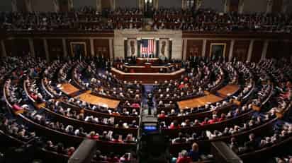 Los senadores republicanos criticaron la medida, y aseguraron que ya existen leyes para perseguir crímenes con motivaciones políticas. (ARCHIVO)