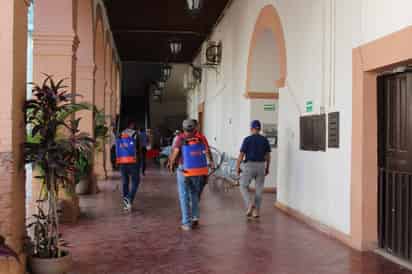 Reiteró que se reforzarán los protocolos sanitarios y el cierre de la sala de regidores.