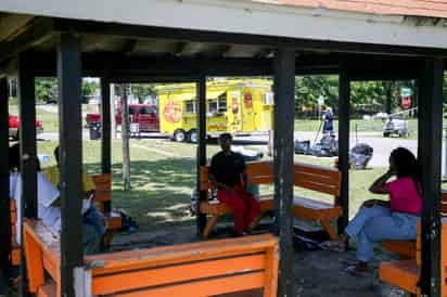 Tiroteo en festival al aire libre en Oklahoma deja un muerto y siete heridos