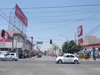 Para la Canaco Gómez Palacio es urgente llevar a cabo el proyecto de enterrar el cableado por lo menos en el primer cuadro. (EL SIGLO DE TORREÓN)