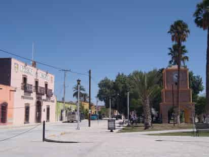 El Municipio adquirió 2 mil 500 lámparas y ha instalado unas mil 300. (EL SIGLO DE TORREÓN)