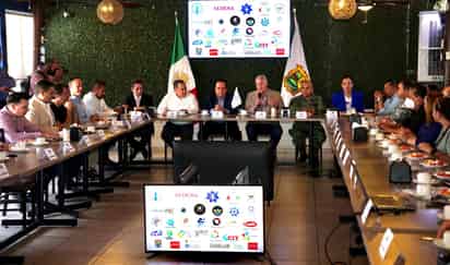 Acuerdan Iniciativa Privada y autoridades impulsar campaña en contra del consumo de cristal.