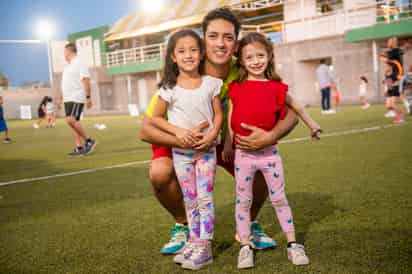 Chato con sus hijas Ana Julia y Daniela García (EL SIGLO DE TORREÓN/ERICK SOTOMAYOR) 