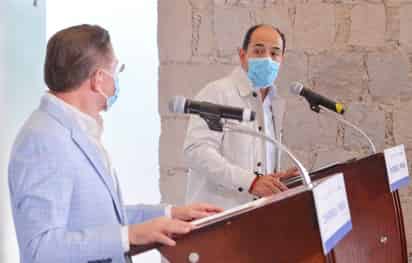 El gobernador José Aispuro anunció que se trabaja para generar las condiciones adecuadas que aseguren la diversión y el entretenimiento. (EL SIGLO DE TORREÓN)