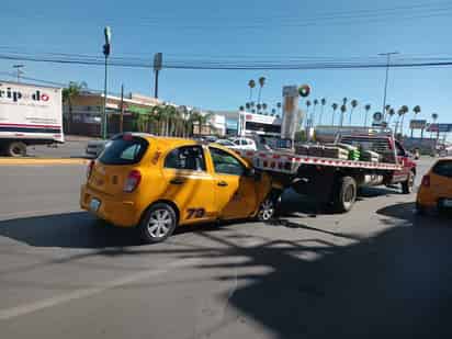 Los daños materiales del percance se estimaron en 55 mil pesos.