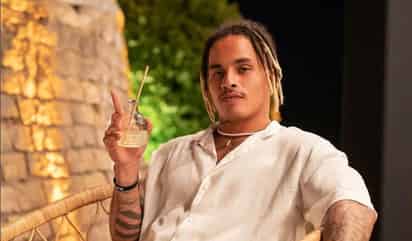 Kenny Stills, jugador de la NFL, enciende las redes con fotografía sin ropa