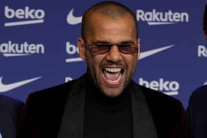 Dani Alves se burla de Miguel 'Piojo' Herrera y sus críticas