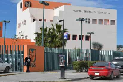 El hombre fue trasladado a la Clínica 51 del IMSS donde finalmente perdió la vida. (EL SIGLO DE TORREÓN)