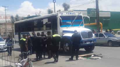 El ciclista fue impactado por un autobús de pasajeros en el sector Centro de la ciudad de Gómez Palacio.