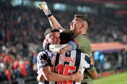 Talleres avanza a cuartos de final tras derrotar a Colón