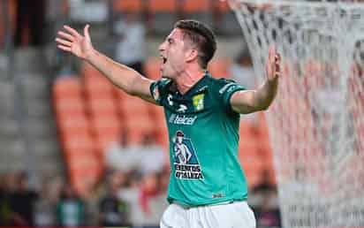 Santiago Ormeño sería nuevo refuerzo de Chivas