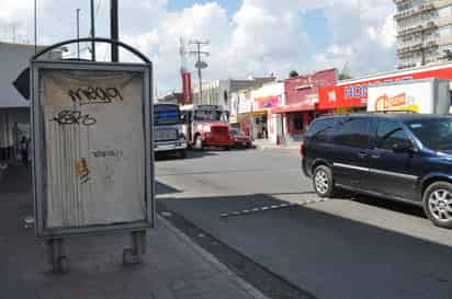 Enfatiza el municipio en la necesidad de que espacios como los parabuses ofrezcan un servicio adecuado a la ciudadanía. (EL SIGLO DE TORREÓN)