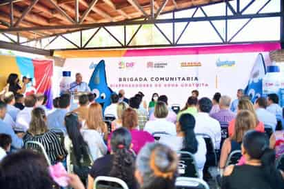 El mandatario municipal reconoció el compromiso de empresas como el Grupo SIMSA y Peñoles, además de comercios, universidades y la ciudadanía. (EL SIGLO DE TORREÓN)