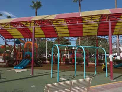 El lugar ha presentado diversos daños que se atribuyen a la falta de mantenimiento y poco cuidado de parte de la sociedad. (EL SIGLO DE TORREÓN)