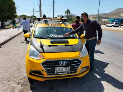 Avanzan revisiones en unidades del transporte público de Torreón, esto de parte de la dirección de Autotransporte. (EL SIGLO DE TORREÓN)