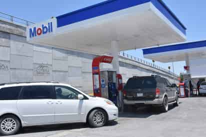 Señalan que la paraestatal no tiene la capacidad para atender a las 14 mil estaciones de servicio. (Foto: SERGIO A. RODRÍGUEZ / EL SIGLO COAHUILA)