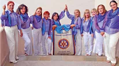 Magda Flores, Yola Mondragón, Perla Castro, Gaby del Bosque, Lynda Quiñones, Laura Barraza, Bety Sotomayor, Ma. Luisa Madero, Silvia y May Villarreal. 