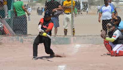Liga de Softball Industrial y Comercial entra en su recta final