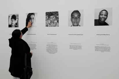 Las obras de la colombiana Doris Salcedo tienen un discurso fluctuante entre memoria e historia (EFE)