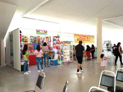 Aunque se superó la afluencia de clientes, los comercios vendieron menos de lo esperado. (EL SIGLO DE TORREÓN)