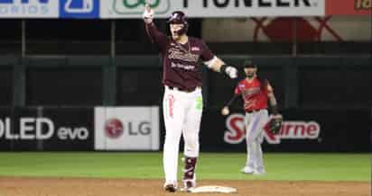 Mexicano Joey Meneses llega a Grandes Ligas
