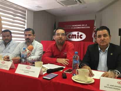 Propone CMIC Laguna modificaciones a la Ley General de construcción. (EL SIGLO DE TORREÓN)