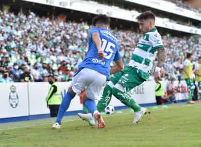 Santos Laguna buscará su tercera victoria del torneo en el Corona ante un Cruz Azul que ganó la jornada pasada.