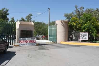 Se realizó la rehabilitación integral de baños, cafetería, área de juegos, kiosko principal, canchas de usos múltiples, así como trabajos de mantenimiento en estacionamiento y embarcadero del parque. (EL SIGLO DE TORREÓN)