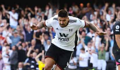 Mitrovic rescata al Fulham y vencen al Brentford