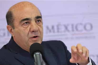 Fiscales acusan en audiencia a Murillo Karam de fabricar 'la verdad histórica' de Ayotzinapa