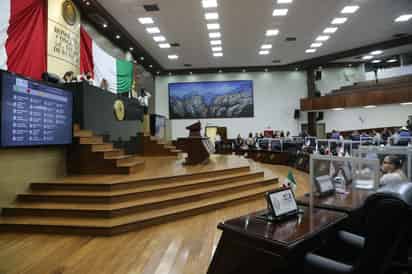 Capacitar al personal es imprescindible para dar los resultados que la ciudadanía espera, considera el diputado Ricardo López Pescador. (EL SIGLO DE TORREÓN)