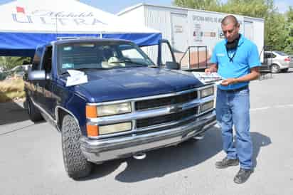 Suman 140 mil unidades automotrices “chocolate” en la entidad. (Foto: SERGIO A. RODRÍGUEZ / EL SIGLO COAHUILA)