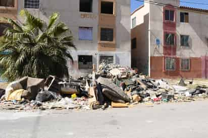 Se han acumulado más de 85 mil toneladas de basura y escombro en los puntos de gestión en lo que va del presente año. (EL SIGLO DE TORRÉON)