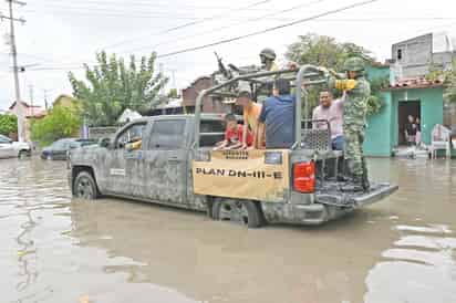 En algunos sectores de Torreón fue necesario el despliegue del Ejército y de diversas dependencias municipales para atender la contingencia.