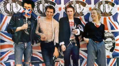 God Save The Queen, canción de Sex Pistols contra la monarquía