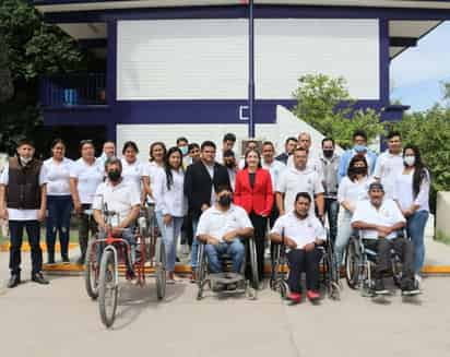 Capacitan a jóvenes con discapacidad para que se inserten en el campo laboral o para que emprendan un negocio. (EL SIGLO DE TORREÓN)