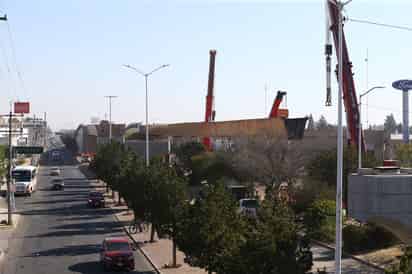Gobernador de Durango reconoció que el puente vehicular Francisco Villa no se alcanzará a construir en su totalidad antes del 15 de septiembre. (EL SIGLO DE TORREÓN)