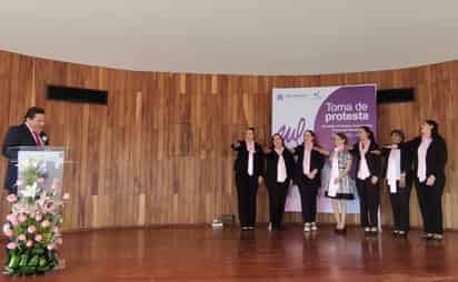 Este evento se realizó en el salón del Museo Biblioteca Pape. (Foto: SERGIO A. RODRÍGUEZ / EL SIGLO COAHUILA)