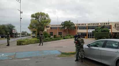 Diversas corporaciones se trasladaron al lugar, en donde permanecieron por varias horas.