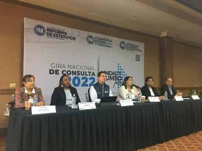 Los dirigentes del PAN en Coahuila aseguraron que el presidente ha 'lucrado' con la pobreza.